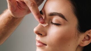 rinoplastiki-odigos-apofasis-choris-ypervoles-5076